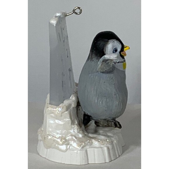 Hallmark Keepsake Mumble Moves Ornament 2006 Penguin Happy Feet Dance Christmas - Picture 4 of 12